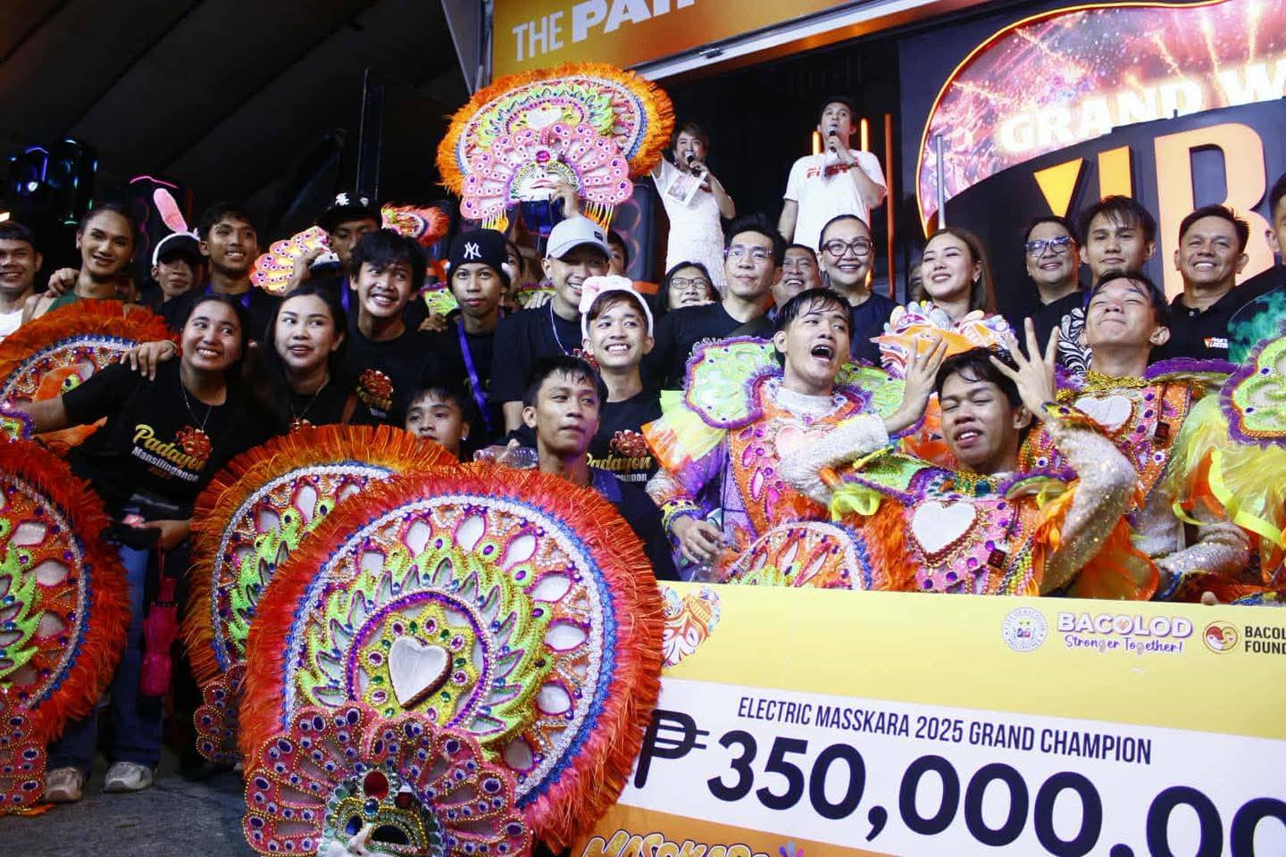 Maskara Float Barangay Mansilingan Declared Grand Champion in Electric Masskara and ...